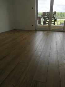 Montaż podłóg laminowanych - panele