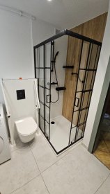 Biały montaż w łazience