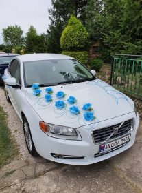 Przewóz autem do ślubu