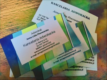 sporządzanie pism procesowych (pozwy, wnioski, odwołania), umów, pism pozaprocesowych