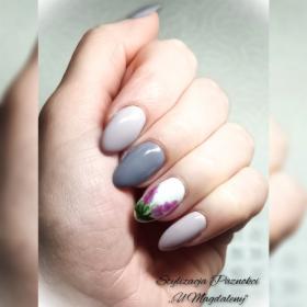 Manicure żelowy