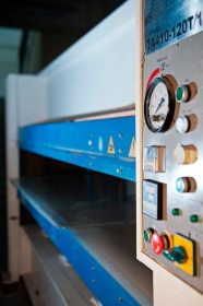 Cięcie i okleinowanie płyt