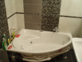 Elektryk, Hydraulik, Glazurnik, Malarz, bez nałogów