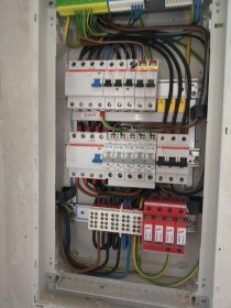 Montaż instalacji elektrycznej