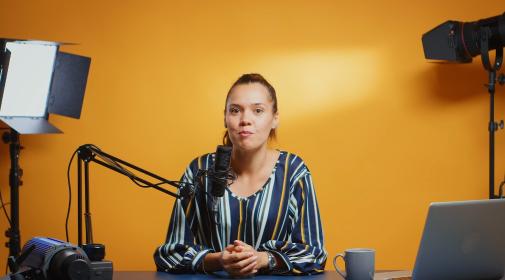 Techniczne przygotowanie streamingu, konferencji, spotkań, wywiadów online