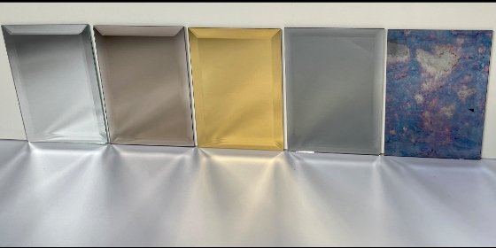 Montaż luster i płytek lustrzanych