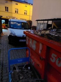 opróżnianie domów, mieszkań, pomieszczeń