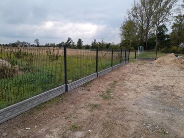 Sprzedaż montaz Paneli ogrodzeniowych