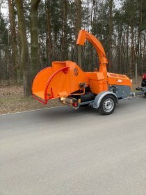 Wynajem rębaka, mielenie gałęzi, czyszczenie działek, wycinka krzewów, Piła spalinowa