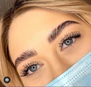 Stylizacja rzęs I brwi