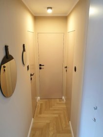 Montaż drzwi wewnętrznych