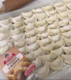 Ręcznie robione pierogi sprzedaż hurt/detal