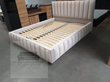 Łóżko sypialniane