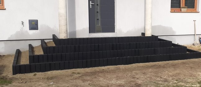 Układanie kostki  brukowej i galanterii betonowej