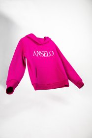 Kompleksowa produkcja odzieży, przeszycia.