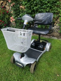 Skuter elektryczny wózek inwalidzki składany