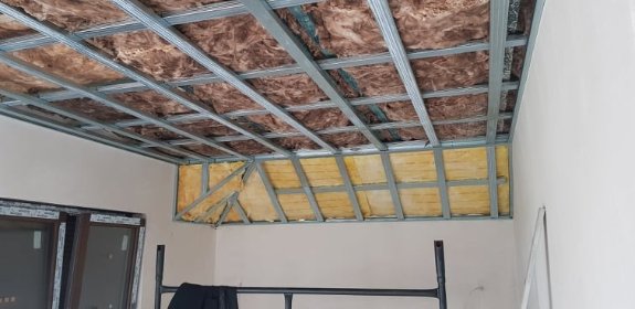 Zabudowy płytami GK / Sufity podwieszane