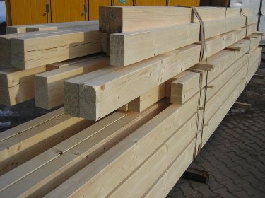 Drewno konstrukcyjne kantówki belki deski tarasowe i elewacyjne