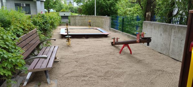 Piasek do piaskownicy / Wymiana piasku / Piasek z atestem