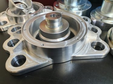 Frezowanie CNC 3 i 4 osie