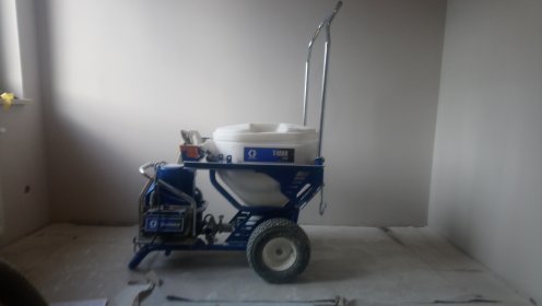 Szpachlowanie oraz malowanie