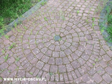 Mycie kostki brukowej