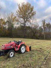 Koszenie trawy zależne od wysokości trawy i od areału