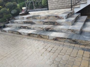 Układanie kostki brukowej i Kamienia