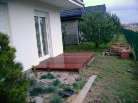 PROJEKTY I WYKONAWSTWO TARASÓW I ELEWACJI Z DREWNA EGZOTYCZNEGO