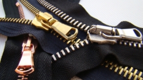 Nici, Zamki błyskawiczne, Taśmy zamkowe, Taśmy rzep