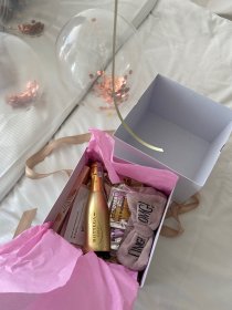 Pakowanie, przepakowywanie, konfekcjonowanie, tworzenie zestawów promocyjnych