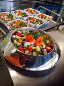 Usługi gastronomiczne-cateringowe