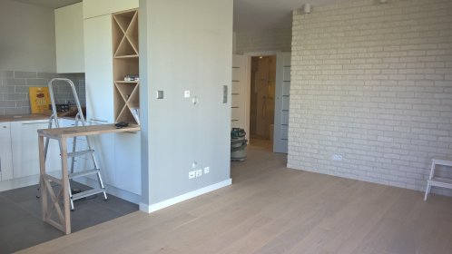 Układanie wykładzin, Wykładziny podłogowe, Chemia Budowlana, Układnie paneli i parkietu,