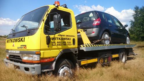 Transport holowanie aut ciężarowych dostawczych Pomoc Drogowa Głogów