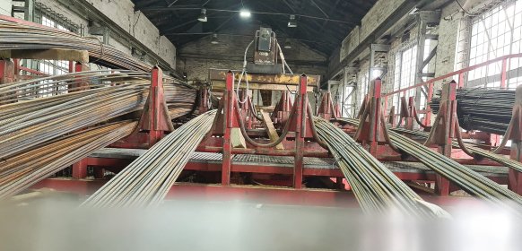 Prefabrykacja stali zbrojeniowej, zbrojenia budowlane, cięcie i gięcie na wymiar fi6-32