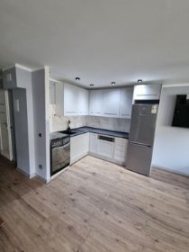 Kompleksowe remonty kuchni i łazienek wraz z białym montażem oraz montażem mebli.