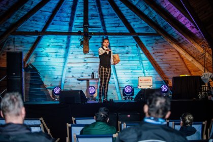 Pokaz na imprezę prywatną