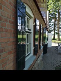 Renowacja mebli , drzwi i okien drewnianych