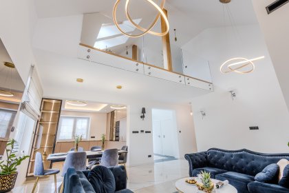 Oferuję usługi foto/wideo nieruchomości, architektury, domów, działek, mieszkań itp.