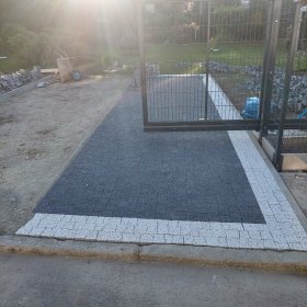 Przygotowanie podbudowy Ukladanie kostki