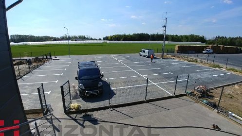 Oznakowanie dróg, miejsc parkingowych, linii najazdowych, przejść