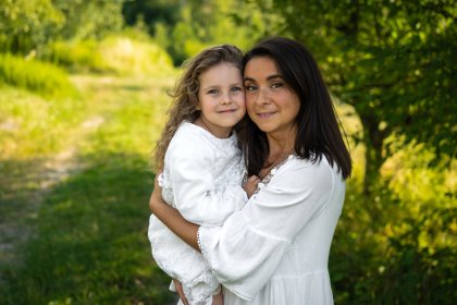 Sesje rodzinne w plenerze lub w dowolnej lokalizacji