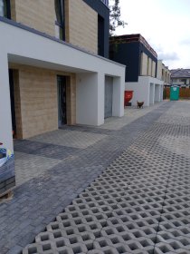 Układanie kostki brukowej i granitu