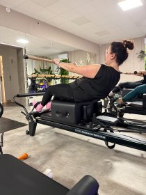 trening personalny pilates reformer