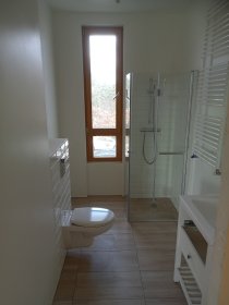 Układanie płytek ceramicznych,gresu