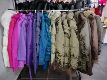 Markowa odzież damska 100KG