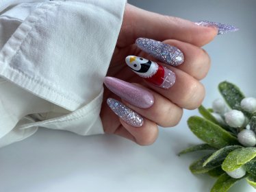 Przedłużenie żelem