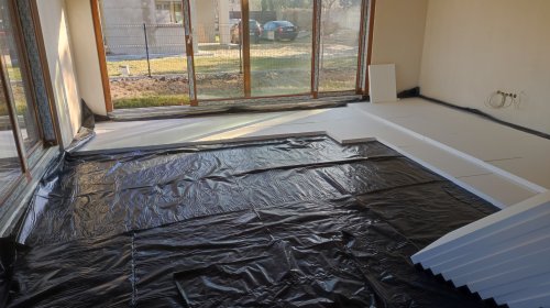 Ukladanie styropianu