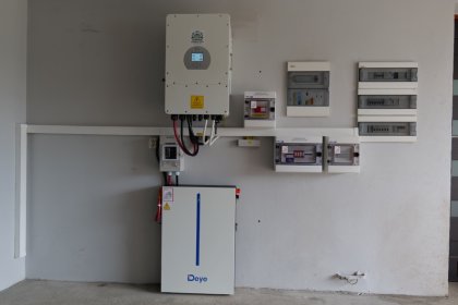 Fotowoltaika 5 kWp z magazynem energii 6,14 kWh off-grid OKAZJA!