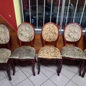 Pranie i czyszczenie krzeseł